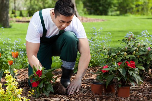 Accepted payment methods for Gardeners Wembley Park including PayPal and cards
